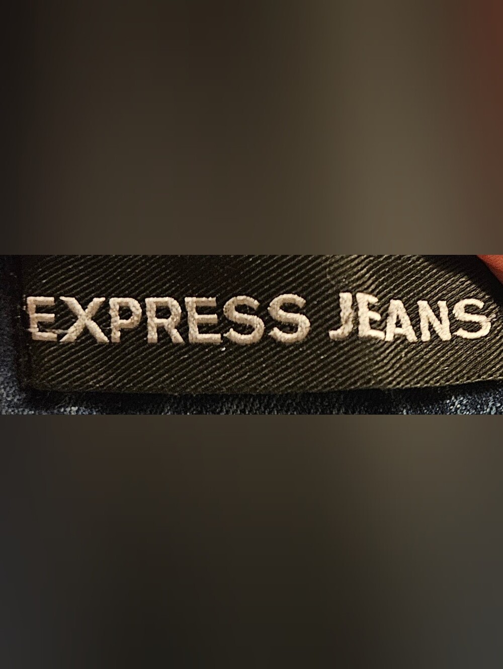 Express Women's Dark Blue Ripped Jeans - Size 4 - Picture 4 of 4